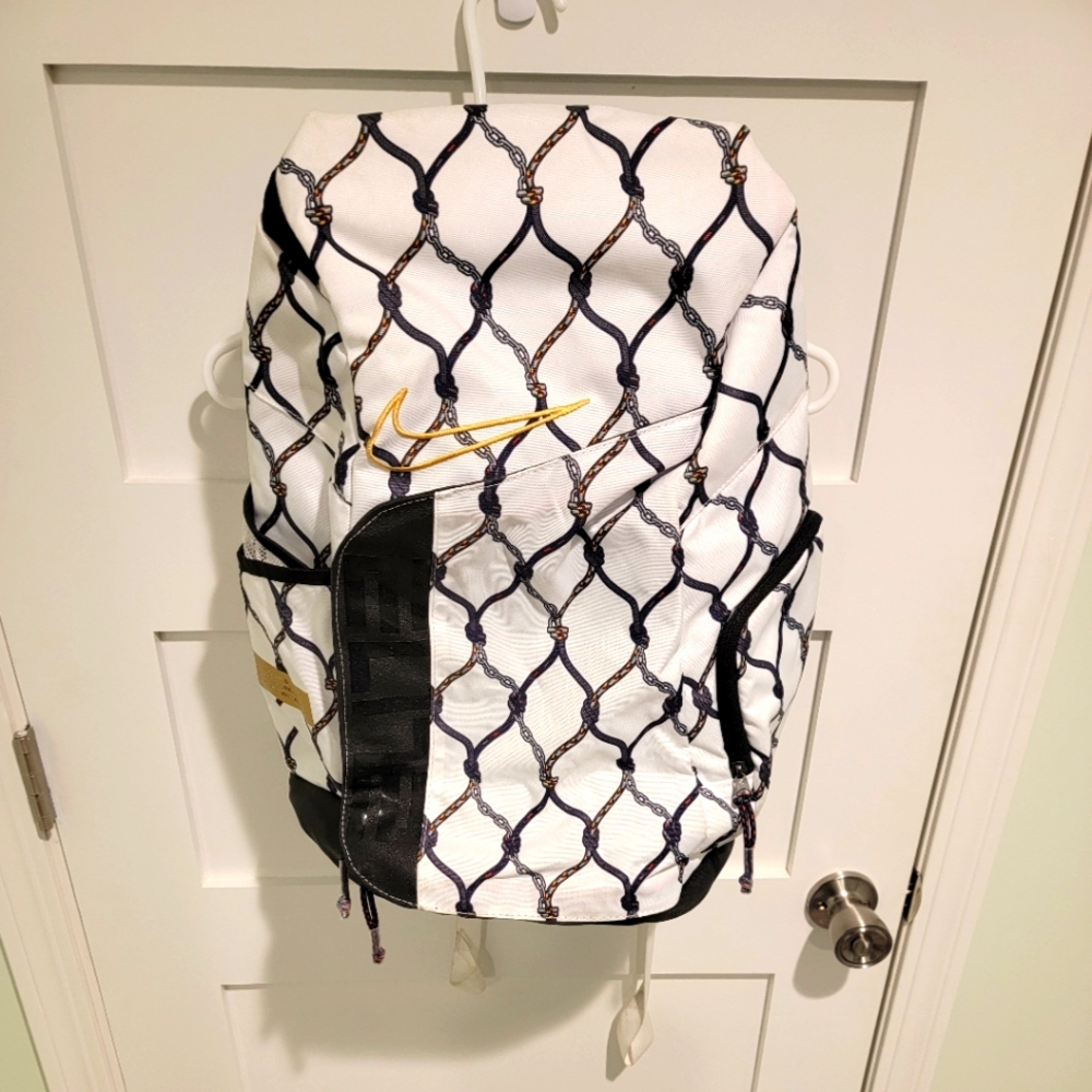 Nike Hoops Elite Pro Basketball Backpack